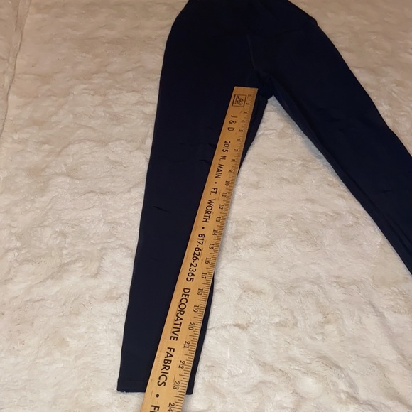 Alo Sz XS High Rise Extreme Ripped Warrior Black Leggings - Picture 14 of 16